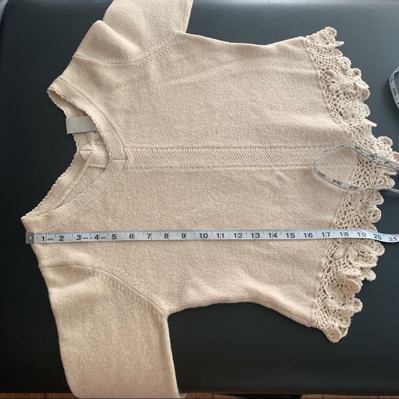 SOLD ON CURTSY - Picture 8 of 8